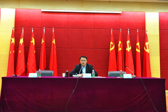 集团党委常委,纪委书记程永平在集团成都片区宣讲党的